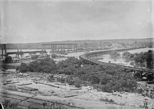 "Hochpfahlbrücke bei Kilindine (Mombasa)"