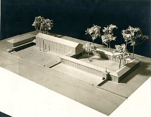 Grund, Peter; Rathaus - Modell (Vogelperspektive)