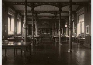 Studiensaal des Kupferstichkabinetts im westlichen Kunstkammersaal des Neuen Museums