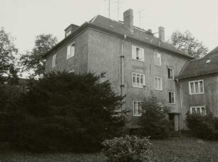 Glauchau, Wettiner Straße 27, Siedlungshaus, Hofansicht