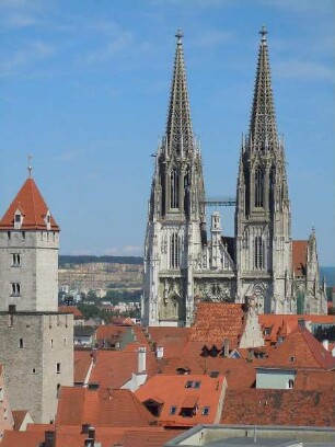 Regensburg - Domtürme : Blick auf die Türme des Domes. Aufgenommen am 16. Juli 2011 in Regensburg