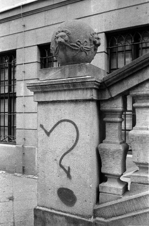 Berlin-Kreuzberg : In Berlin-Kreuzberg, Friedrichstrasse