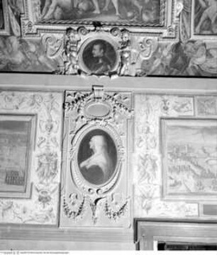 Wanddekoration mit Kriegsszenen aus dem Leben des Giovanni delle Bande Nere und Portraits der Caterina Sforza und des Pierfrancesco de' Medici