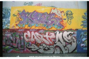 BHES AMBEE BED hOLK tee NEWtOWN CiTY