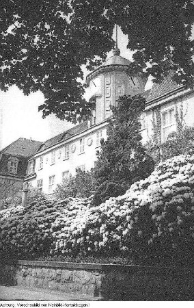 Krankenhaus?, Altersheim?