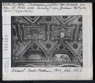 Rom, St. Peter: Stuckdeckengewölbe im Atrium nach Entwurf von Giovanni Baltesta Ricci