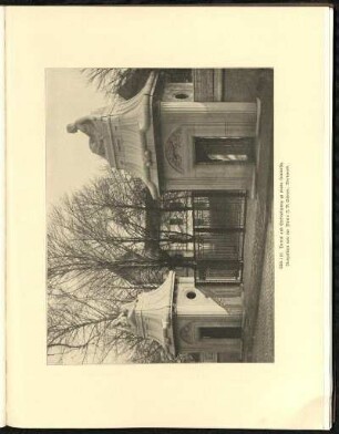 Abb. 116. Portal und Einfriedigung zu einem Herrensitz. Ausgeführt von der Firma J. B. Schroer, Dortmund.