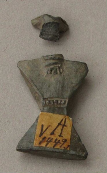 Clay figure (fragment)