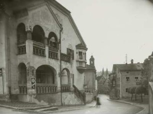 Eichstätt, Wohnhaus : Eichstätt. Wohnhaus (mit Sgraffitomalerei). Haupteingangsseite