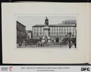 Napoli - Piazza Muncipio