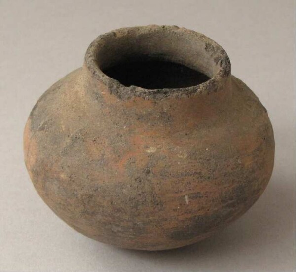 Clay vessel