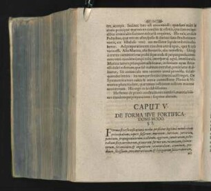 Caput V. De Forma Sive Fortificationis Modo.