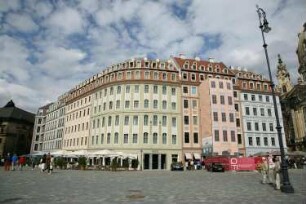 Dresden-Altstadt, Neumarkt 1-3. QF Hotel mit Weigelschem Haus sowie Wohn- und Geschäftshäusern. Eckansicht