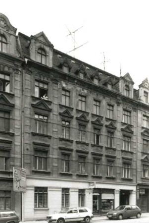 Görlitz, Brautwiesenstraße 8. Wohnhaus mit Laden (um 1898)
