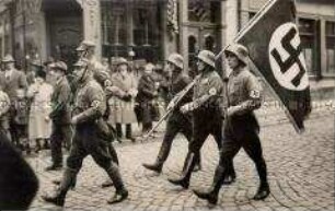 Aufmarsch von SA und SS in Braunschweig