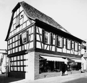 Bad Vilbel, Frankfurter Straße 40