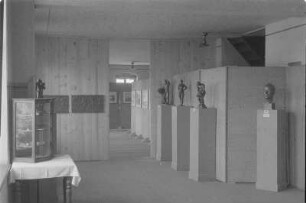 Ausstellungseröffnung des Arbeitskreises sorbischer bildender Künstler in Malschwitz. : Wotewrjenje wustajeńcy koła serbskich tworjacych wuměłcow w Malešecach.