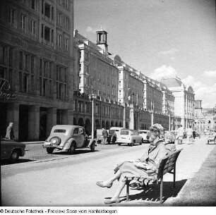 Altmarkt - Westseite mit Webergasse