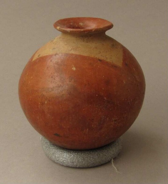 Clay vessel