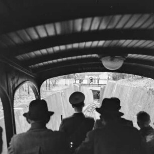 In der Standseilbahn in Karlsbad (Karlovy Vary)