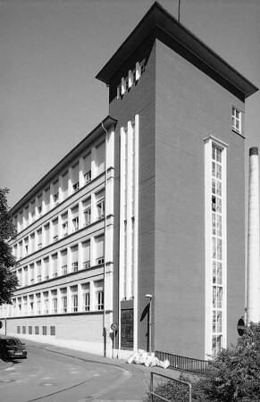 Magazingebäude, Feinteilerei und Gießerei-Schornstein der ehem. Leitz-Werke; Wetzlar, Kalsmuntstraße 14A, Kalsmuntstraße 9B, Kalsmuntstraße 9A, Kalsmuntstraße 14B