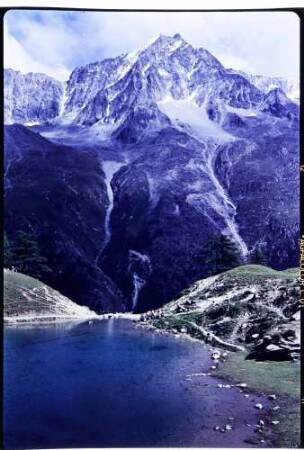 Lac Bleu: Lac Bleu vom Wasserfall aus