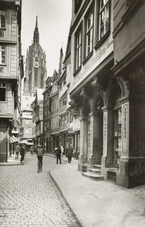 Frankfurt am Main, Markt : Frankfurt am Main. Alter Markt. Blick nach Osten zum Domturm