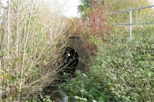Eisenbahnbrücke; Butzbach, Eisenbahn , Kleinbach (n.fl.Gew.III)
