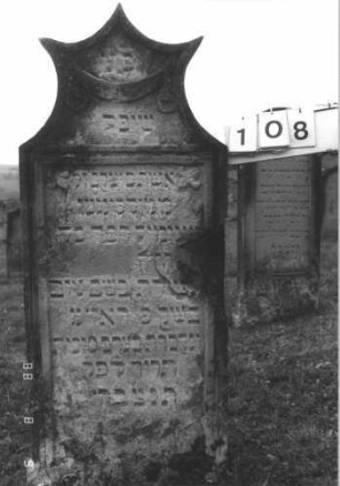 Grabstein 108