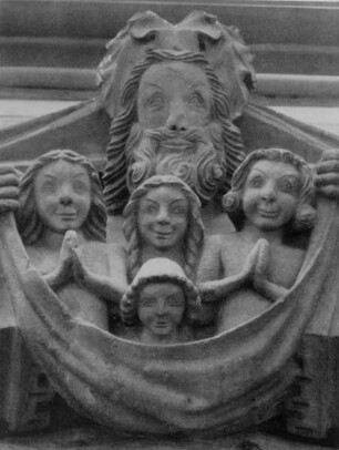 Westportal, Bogenscheitel: Abraham mit den Seligen in seinem Schoß