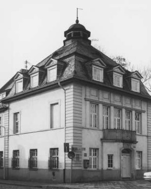 Ehem. Rathaus; Frankfurt, Alt-Nied 1