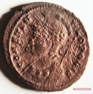 Römische Münze, Nominal Follis, Prägeherr Constantinus I., Prägeort Trier, Original