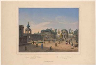 Der Zwinger in Dresden, Blick aus dem Zwingerhof mit leeren Sockeln nach Nordwesten auf Kronentor und Wallpavillon, mit dem Denkmal König Friedrich August I. des Gerechten
