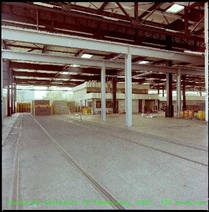 Blick in die Halle der Hauptabteilung Dekontaminationsbetriebe (HDB)