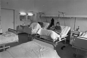 Unzureichende bauliche und hygienische Verhältnisse auf Station C 25 im Chirurgie-Altbau der Städtischen Krankenanstalten Karlsruhe