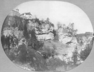 Hohnstein. Blick über das Polenztal zur Burganlage
