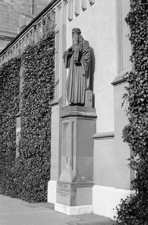 Denkmal für Dr. Johannes Ökolampad