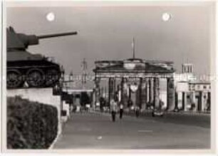 Berlin, Am Brandenburger Tor