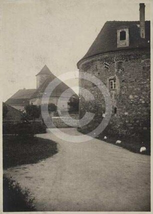 Crossener Torturm in Freystadt von SW