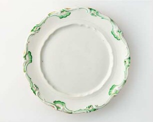 Flacher Teller "Moabiter baroque Form"