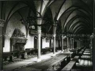 Innenansicht des Konventsremters (auch: Siebenpfeilersaal) im Hochschloss der Marienburg