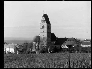 Hagnau Ortsansicht mit Kirche von Nordosten