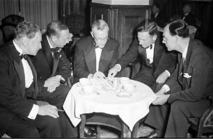 Bad Schachen: Hans v. Euler-Chelpin, Henrik Dam, William P. Murphy, Paul H. Müller, Graf Lennart Bernadotte