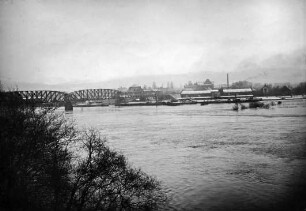 Bau der Schleppzugschleuse Hameln/Weser