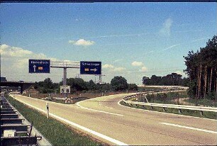 Einfahrt in Tangente Ost (Heilbronn Richtung Schwetzingen) von Nebenfahrbahn Ost (Heilbronn Richtung Mannheim)