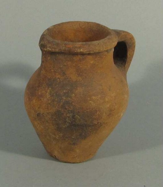 Clay vessel