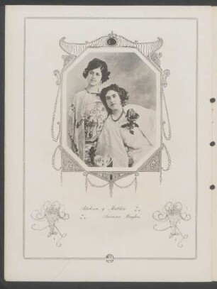 [Fotografía de] Adelina y Matilde Arocena Hughes