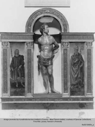 Retabel mit Statue des heiligen Sebastian