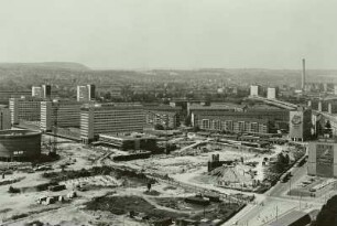 Dresden. Blick vom Rathausturm über die Baustelle Prager Straße nach Südwesten : Prager Straße