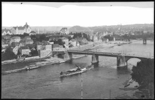 Meißen. Elbtal mit Brücken und Dampfer, Meißen - Rechts